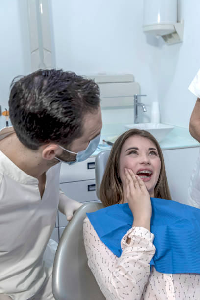 Best Chipped Tooth Repair Near Me  in Hudson, IA